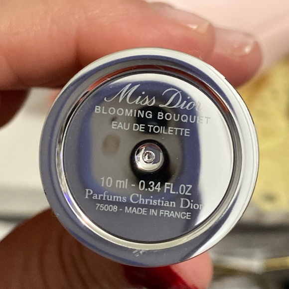 Dior Pink String Pouch Beauty Bundle - Picture 8 of 12